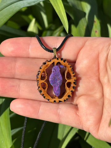 Mohave Turquoise Raven Walnut Pendant Necklace