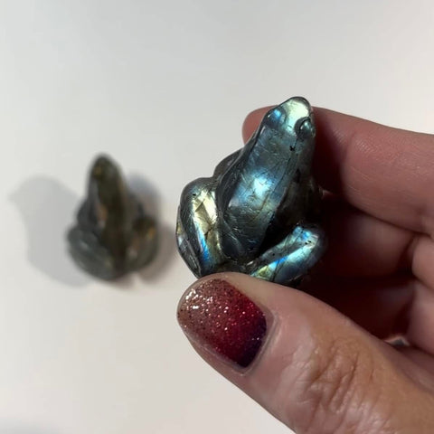 High-Quality Labradorite Frogs